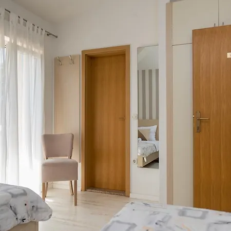 Ellena Отель типа 