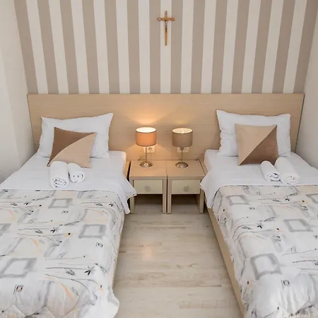 Ellena Отель типа 