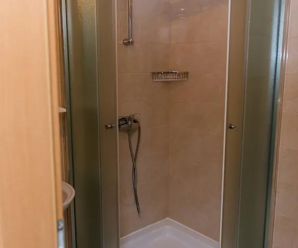 Ellena Bed & Breakfast