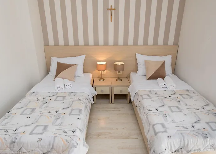 Ellena Bed & Breakfast